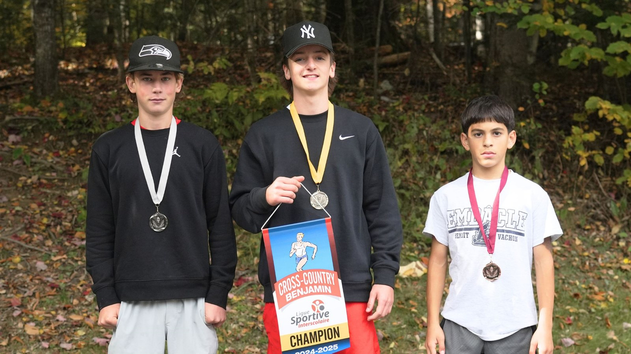 Podium Benjamins: 1- Hubert Bergeron/Polyvalente de Saint-Georges, 2- Yorik Robédé/Polyvalente de Saint-Georges, 3- Jeronimo Lopez Silvera/ Polyvalente Benoît-Vachon