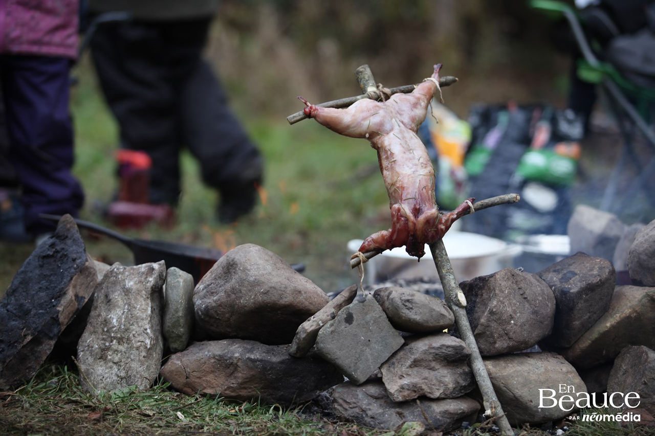 En Beauce, « Repères Sauvages » ravive l’art de la cuisine en pleine nature