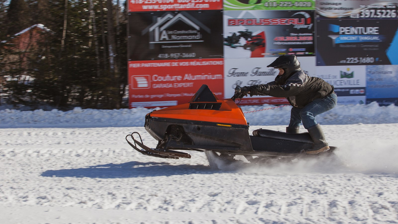 Retour en images sur les drags vintage du Club motoneige de Beauceville