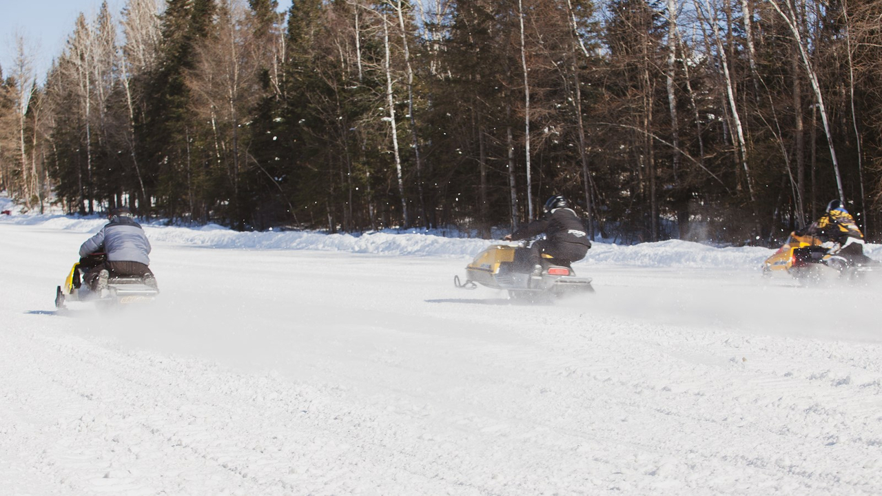 Retour en images sur les drags vintage du Club motoneige de Beauceville