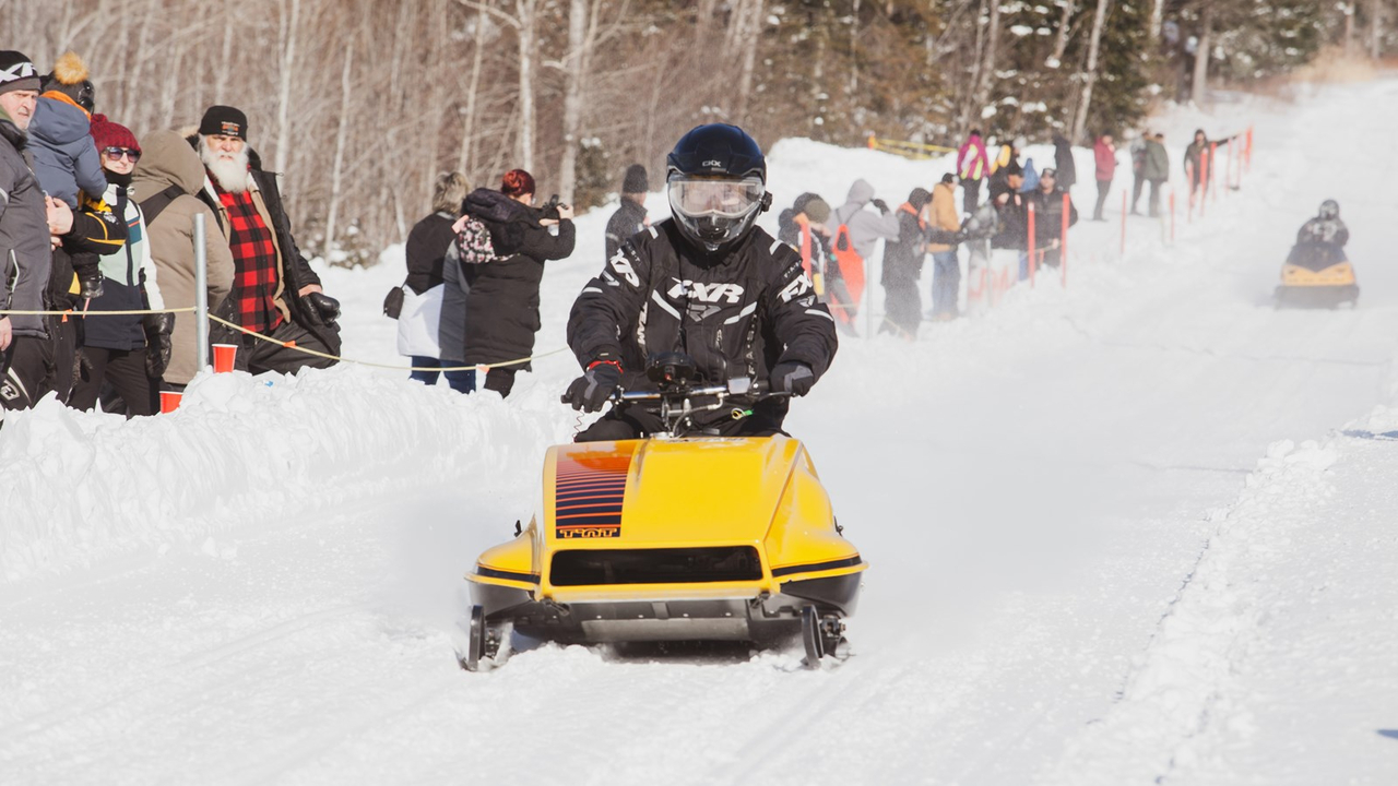 Retour en images sur les drags vintage du Club motoneige de Beauceville