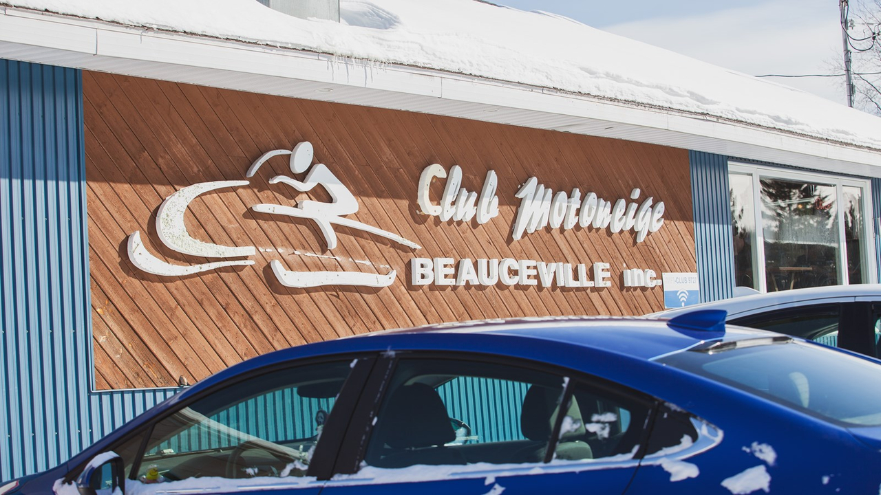 Retour en images sur les drags vintage du Club motoneige de Beauceville