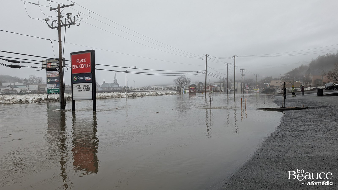 Beauceville se réveille les pieds dans l'eau