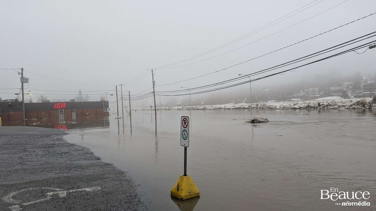 Beauceville se réveille les pieds dans l'eau