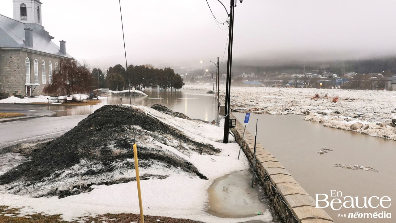 L'embâcle perdure sur la Chaudière à Beauceville