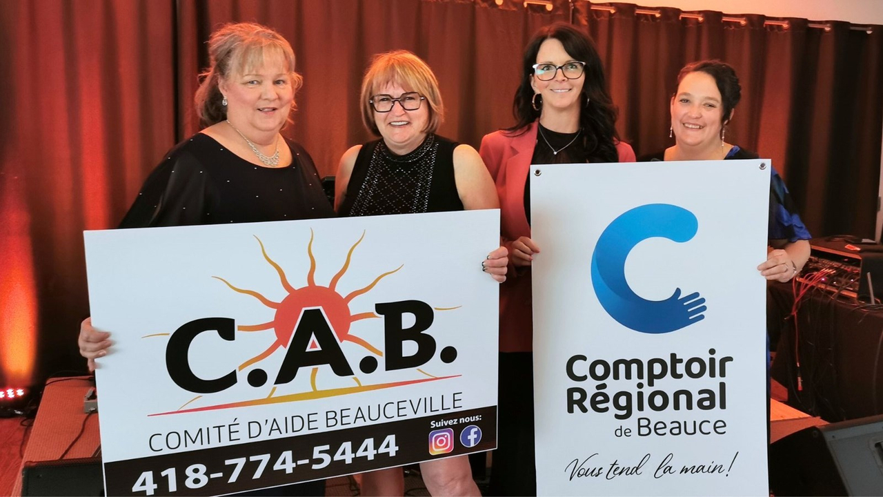 Le comité organisateur est constitué de Sylvie Fortin et Noëlla Roy, du Comité d'aide de Beauceville, et d'Isabelle Dion et Maggie Rodrigue, du Comptoir régional de Beauce.