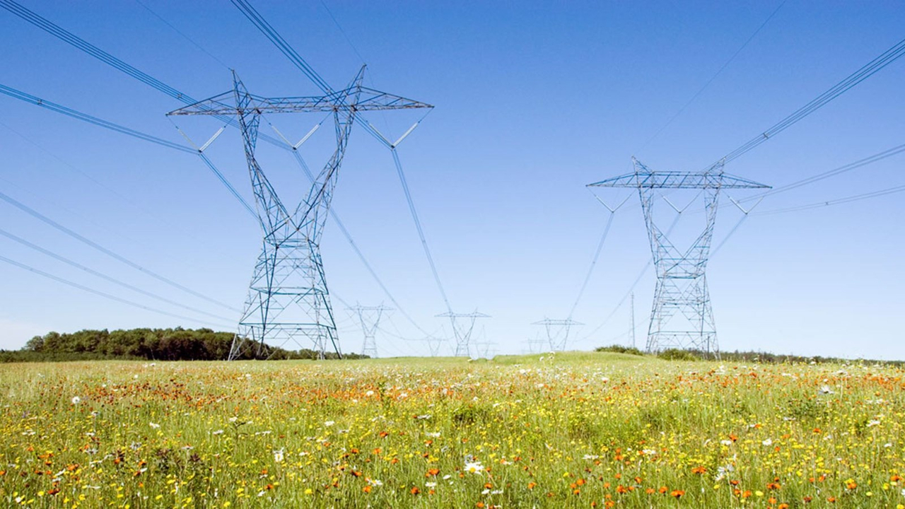 Ligne de haute tension: la Nouvelle-Beauce veut préserver le potentiel agricole