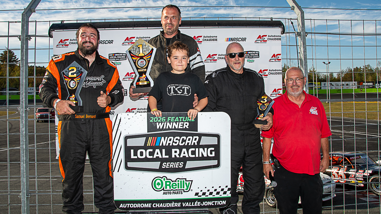 Podium Nascar Vintage 26-09-2026