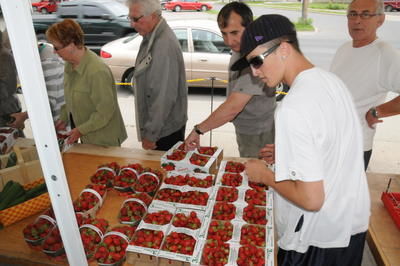 Les fraises du Québec plus chères, mais aussi plus écologiques