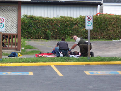 Un homme a été atteint d'un projectile à la jambe au terme d'une poursuite policière à St-Gabriel-de-Brandon dans Lanaudière, jeudi, en fin d'après-midi.1ER JUILLET 2010