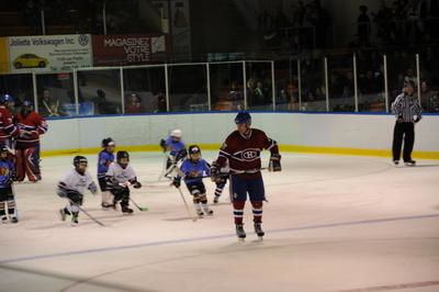 1 000 personnes pour voir les anciens Canadiens