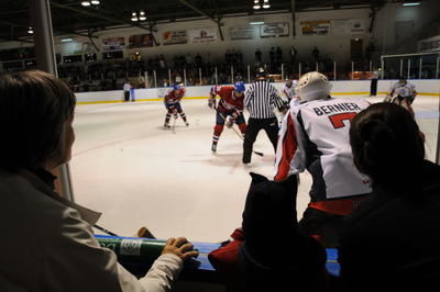1 000 personnes pour voir les anciens Canadiens