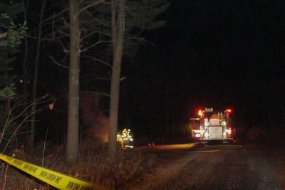 Un cadavre a été retrouvé dans une voiture en feu sur le rang Sainte-Julie, à Notre-Dame-des-Prairies, dans Lanaudière. Les pompiers ont été appelés sur place jeudi soir vers 19h45 sur rang Sainte-Julie, à Notre-Dame-des-Prairies.