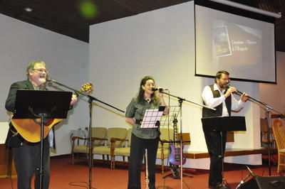 Vidéo : Guitare électrique à l'église