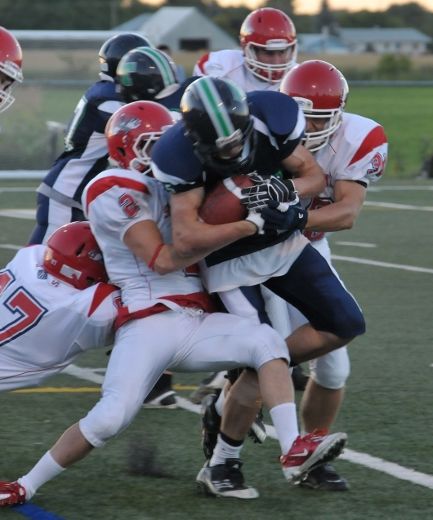 Les Triades de Lanaudière ont remporté leur premier match de la saison 16-15 contre les Cheminots de Saint-Jérôme.