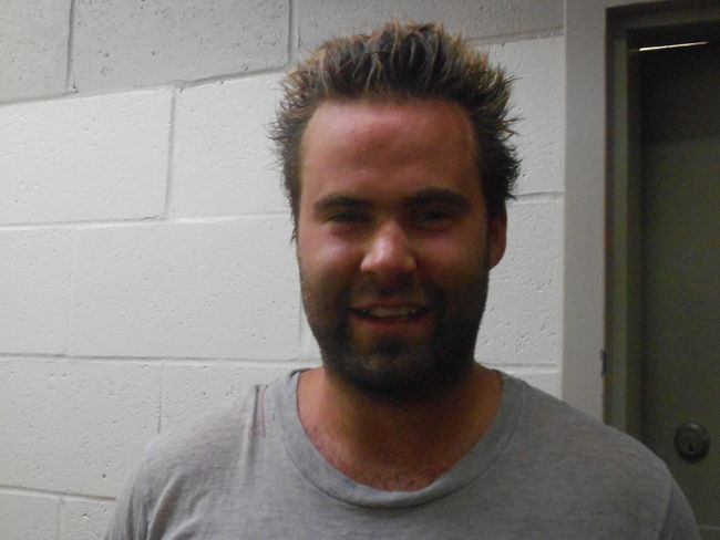 Un but de Danny Roch, avec moins d’une minute à faire en troisième période, a permis au Blizzard de Saint-Gabriel de vaincre le Pavage 132 de Nicolet, 5 à 4, devant près de 720 personnes au Centre Sportif et Communautaire de Brandon.
