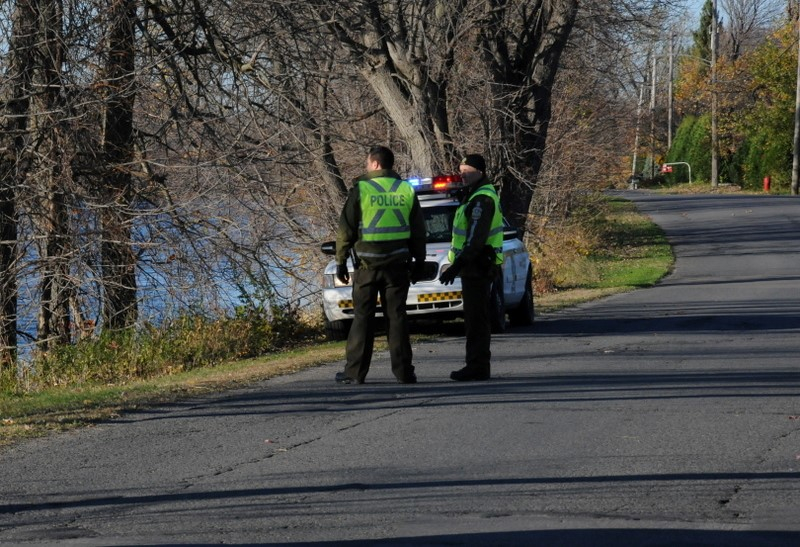 Une automobile a sombré dans l'eau à St-Ignace-de-Loyola
