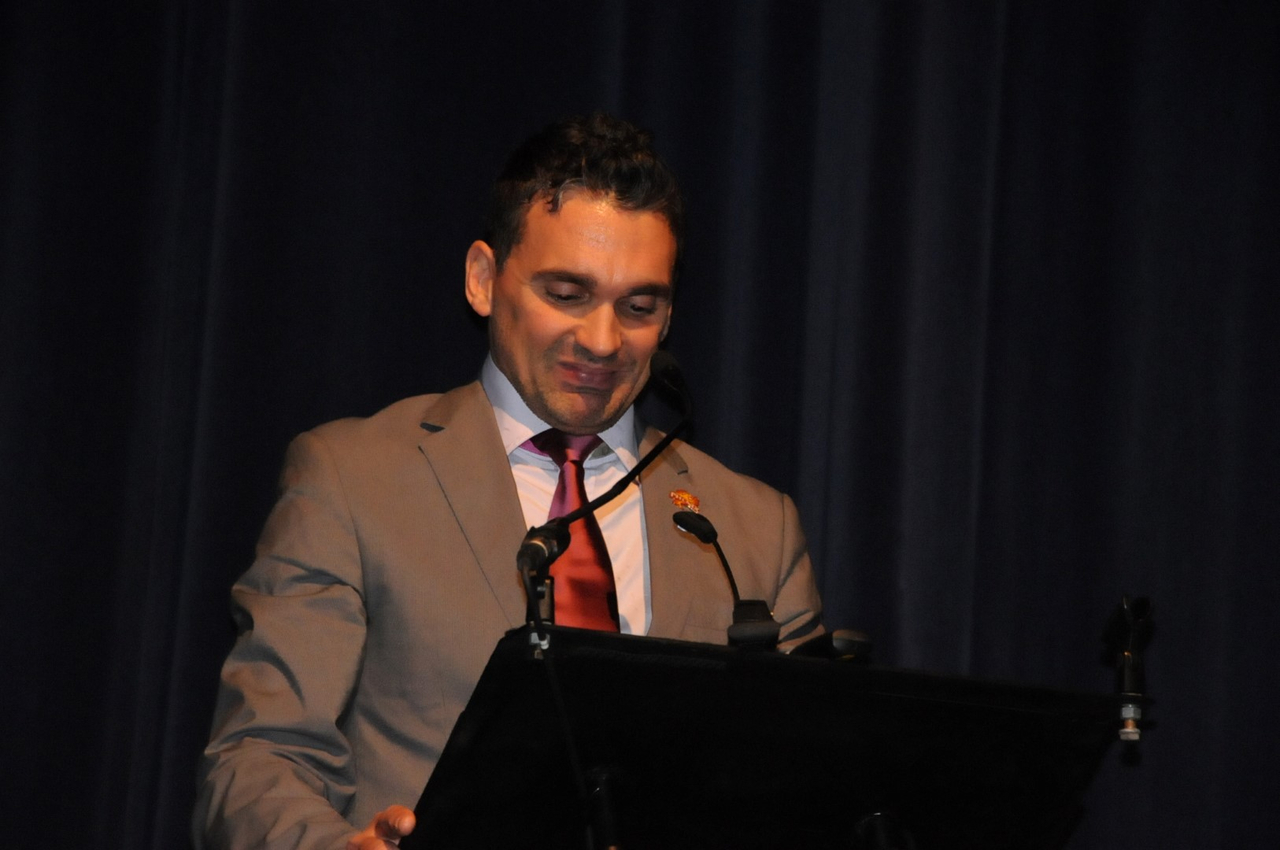 La soirée était présentée par Sylvain Couture, directeur-adjoint du Collège et responsable du programme-hockey des Phénix.