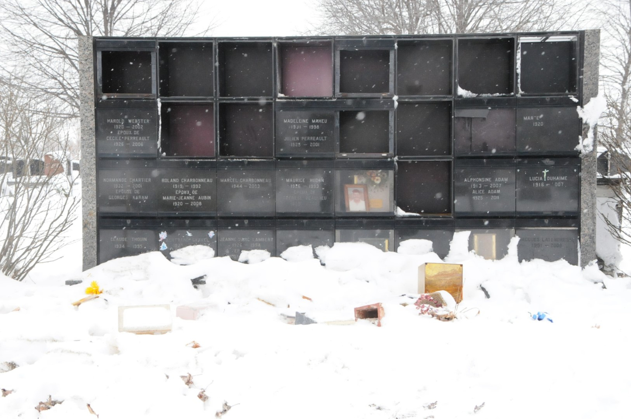 Vandalisme au cimetière de Joliette