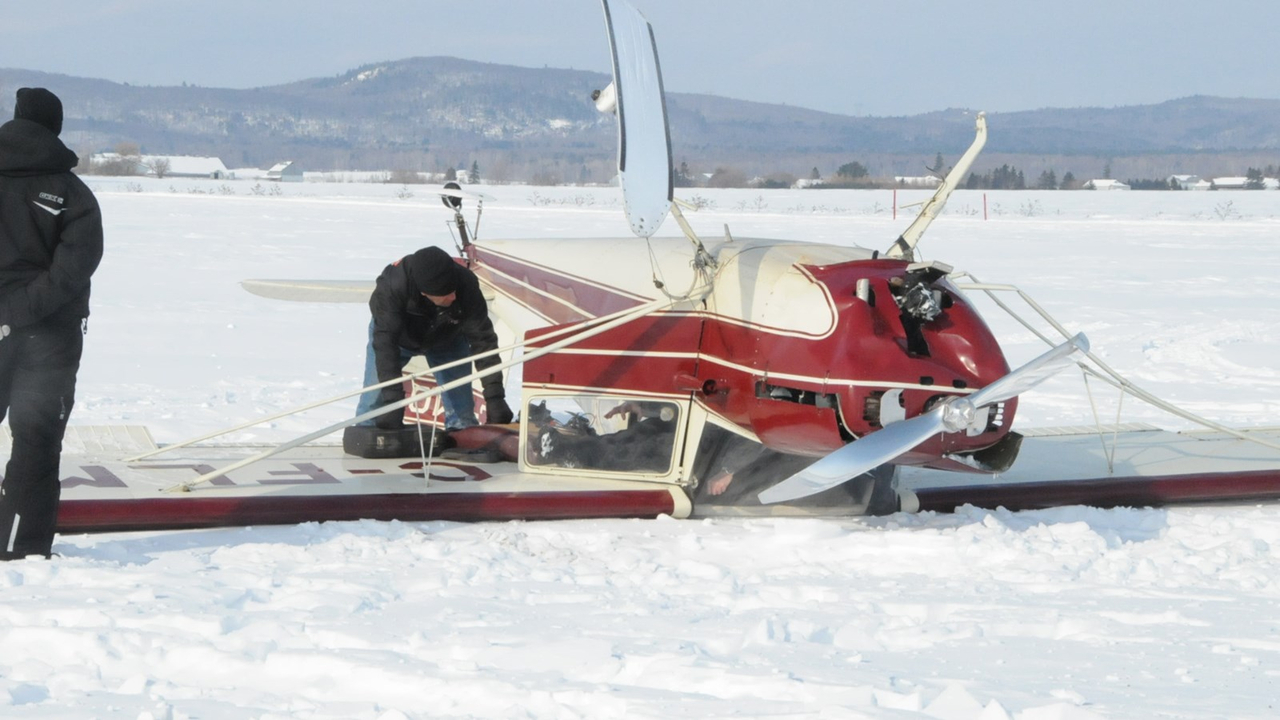 Un avion s’écrase à Sainte-Mélanie