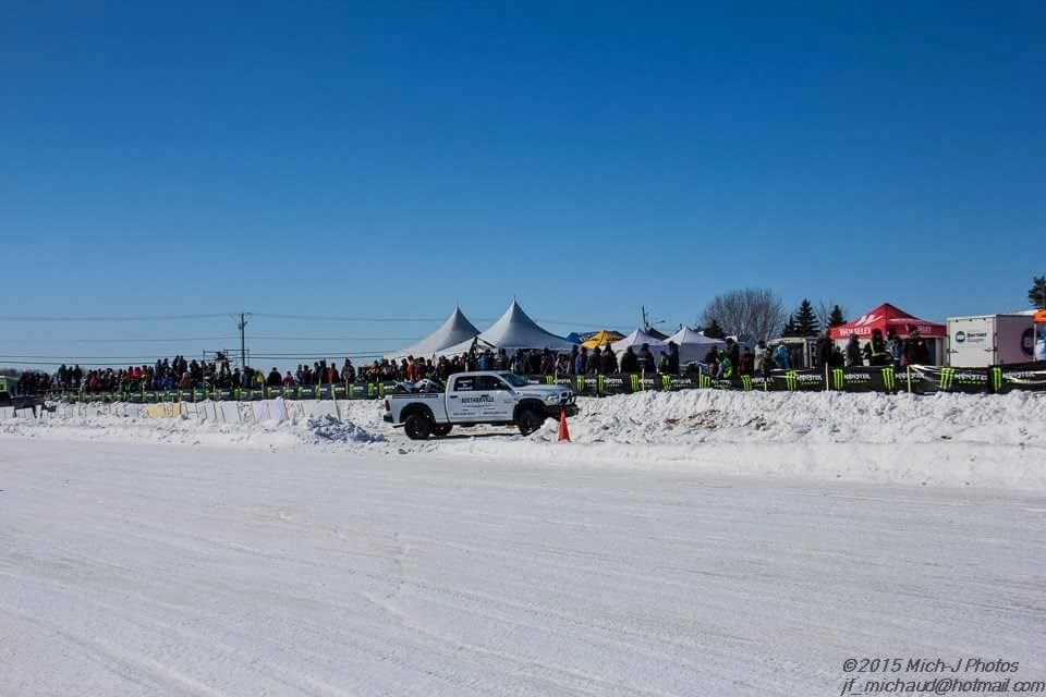 Un succès pour la finale de la triple couronne des courses sur glace