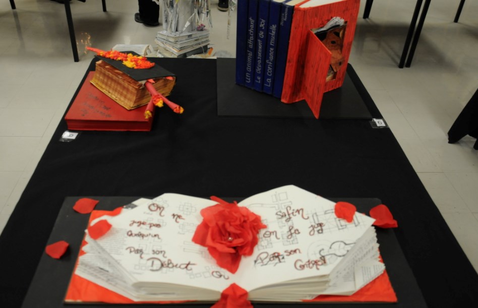 Les étudiants en arts plastiques présentent l'exposition, Un livre à soi
