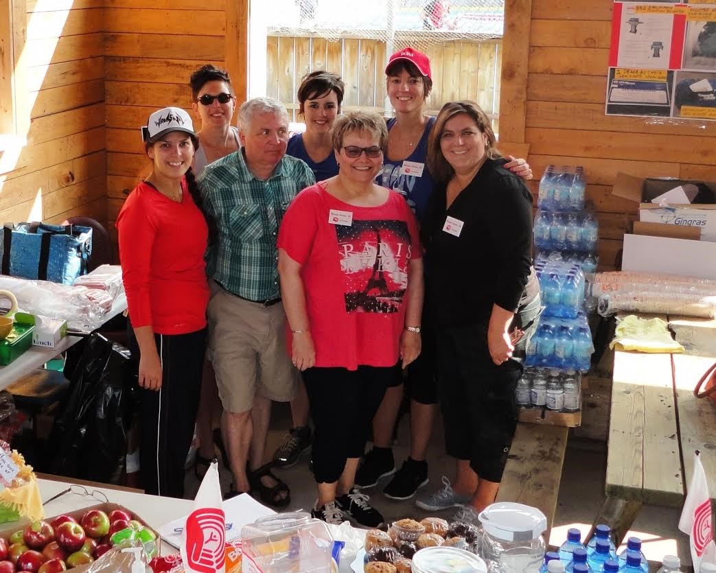 Le comité organisateur : Joanie Rivest, Louis Cossette, Élyse Houle, Cathy Corriveau, Susie Laforest, et Marie-Eve Durand.
