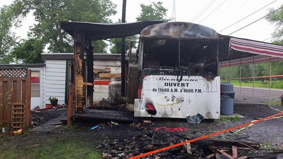 Lanoraie: La SQ enquête sur un incendie suspect
