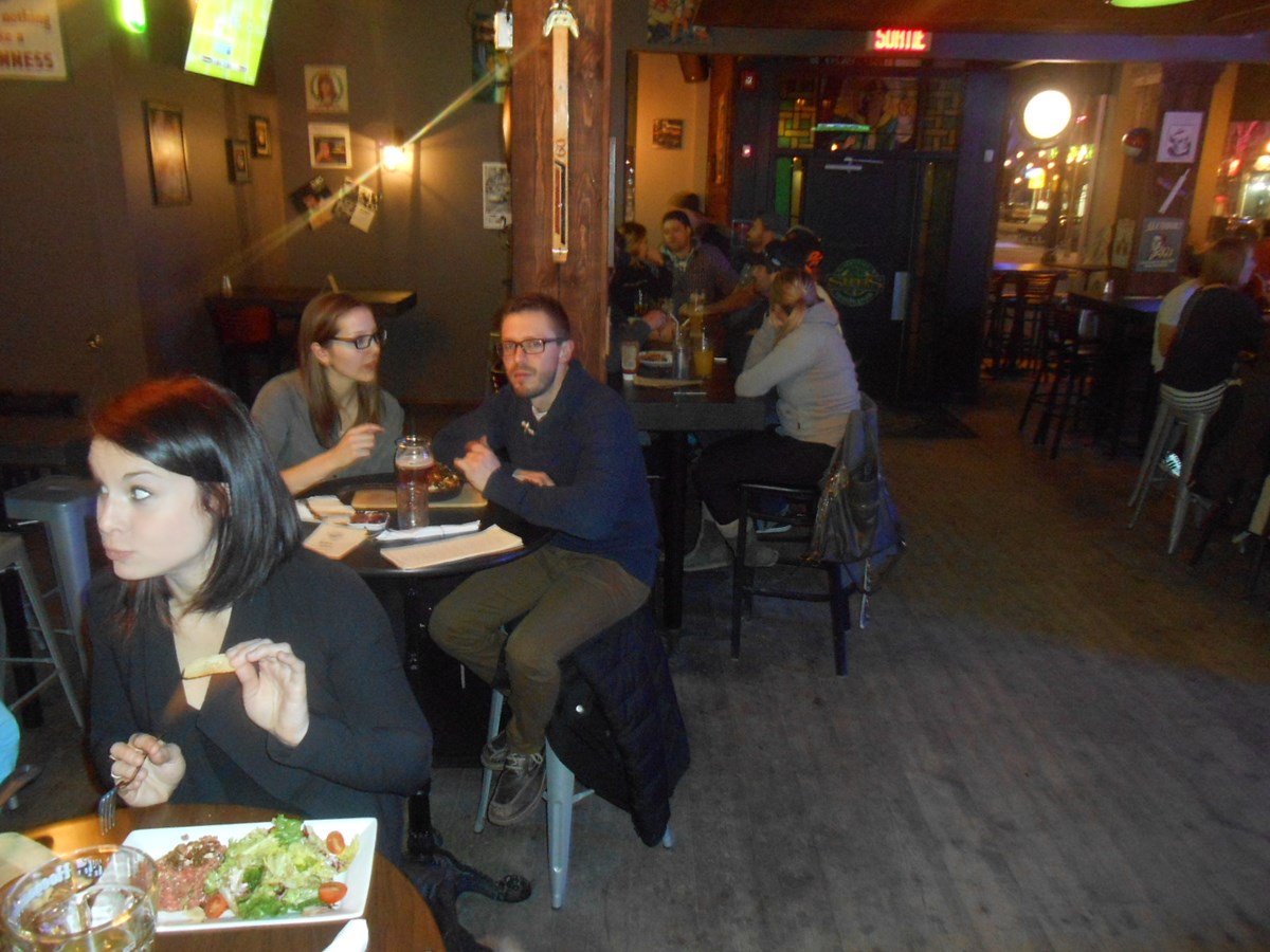 Au Sim's Irish Pub