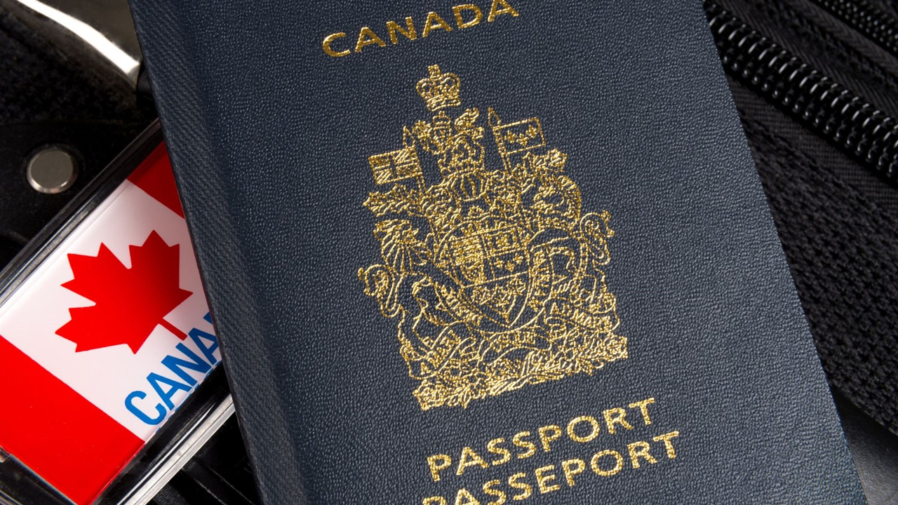 Gabriel Ste-Marie dénonce les délais de traitement pour les passeports