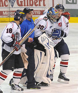 La perte de Julien Ellis pourrait sonner le glas des espoirs des Trifluviens de remporter le championnat de mi-saison de la LNAH. Photo: Terry Charland/Flageol Photo
