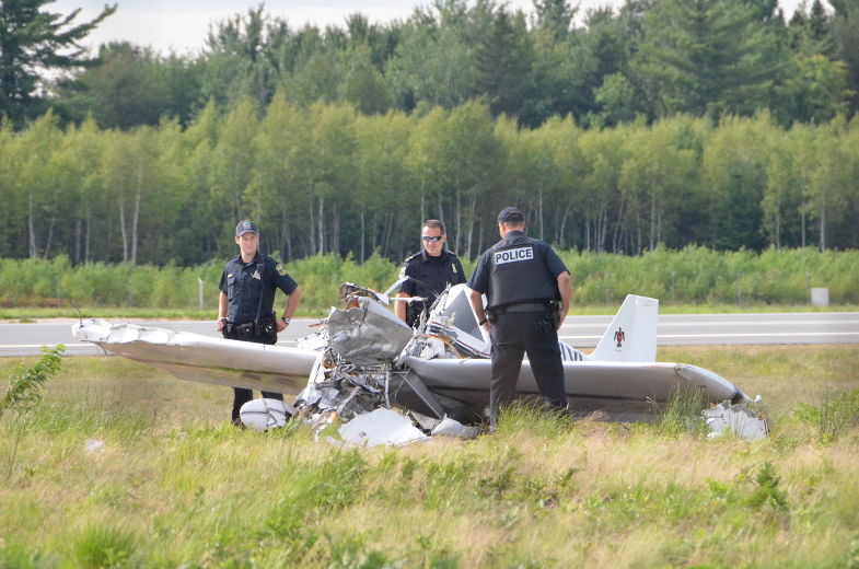 Écrasement d'un avion à l'aéroport