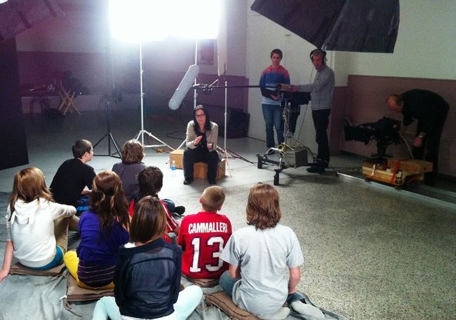 Les jeunes qui fréquentent le Local Action Jeunes de Notre-Dame-du-Mont-Carmel ont participé au tournage de la vidéo intitulée « Ouvre ta trappe! ».