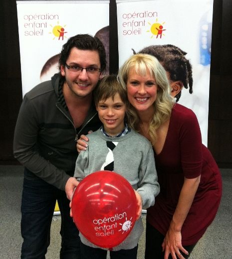 Marc-André Fortin et Mélanie Gagné en compagnie de l’Enfant Soleil de la Mauricie 2013, Charles Lecours