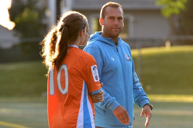 Louis-Frédérick Levasseur et son équipe, le Blitz de Varennes, participent aux Championnats canadiens des clubs cette semaine.