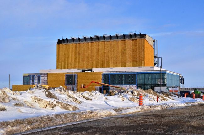 Le chantier de l’amphithéâtre fait actuellement l’objet d’un retard de quelques mois.