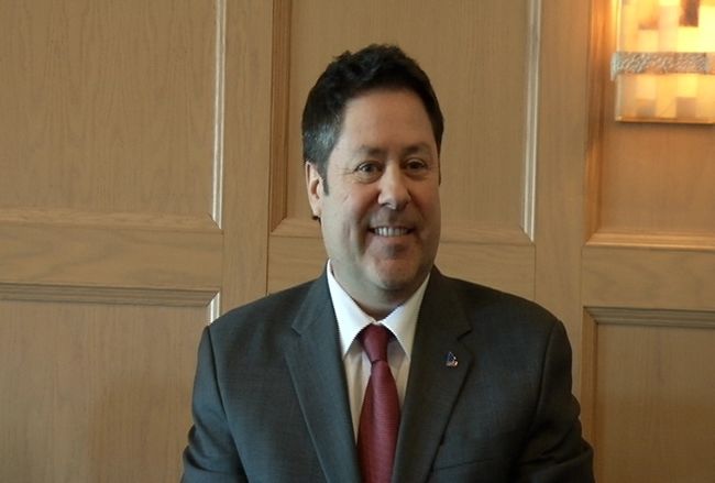 :Le candidat libéral dans Champlain, Pierre-Michel Auger.