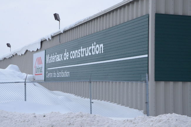 La fermeture graduelle du centre de distribution d’Unimat de Trois-Rivières s’amorcerait d’ici quelques semaines, selon le président du syndicat, André Dufresne.