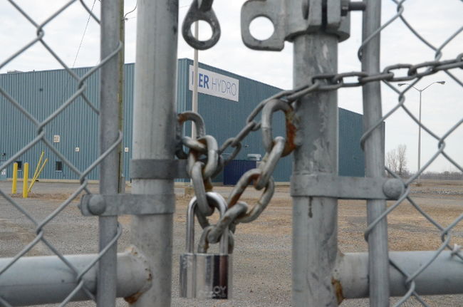 RER-Hydro a annoncé en grande pompe en novembre 2013 son implantation à Bécancour, mais depuis, l'usine attend des fonds pour fonctionner.