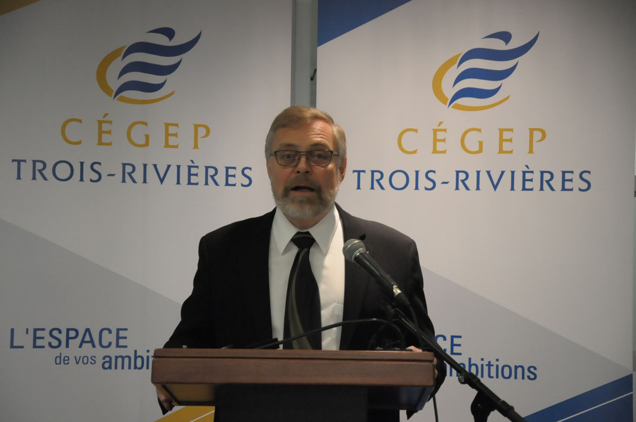 Le directeur général Raymond-Robert Tremblay était fier de souligner le rayonnement international du Cégep de Trois-Rivières.