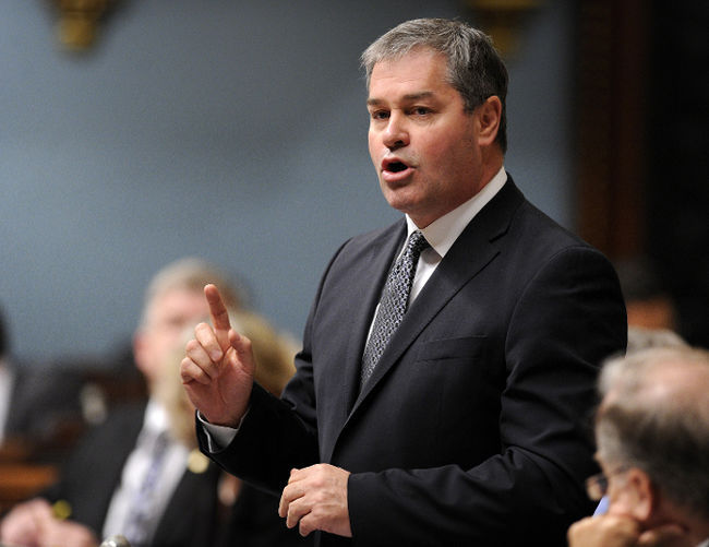 Yves Bolduc, ministre de l'Éducation, du Loisir et du Sport.