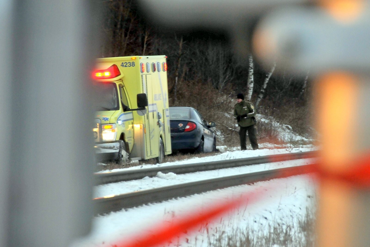 Personne décédée trouvée près d'une voiture à Saint-Cyrille-de-Wendover