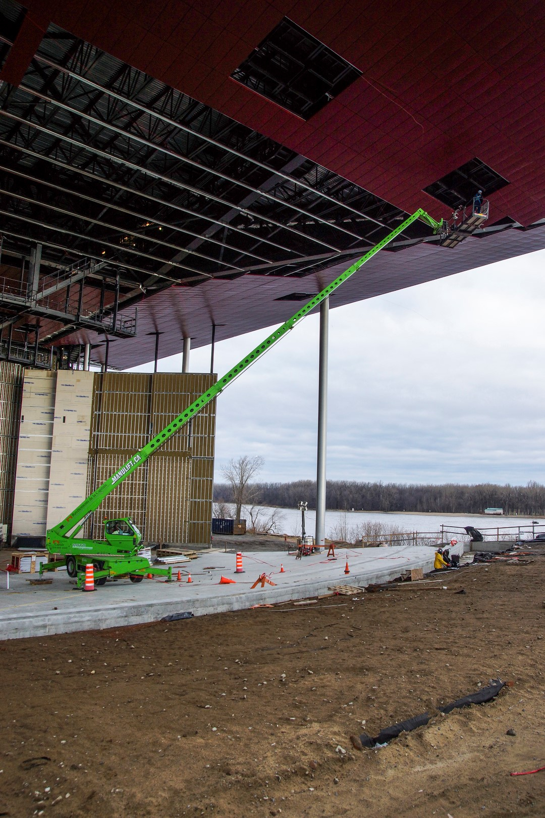 Une machine unique pour la construction de l'Amphithéâtre COGECO