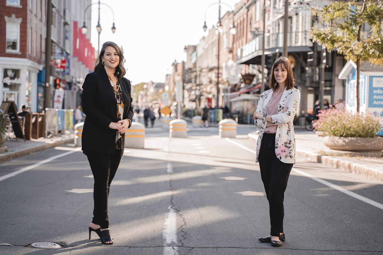 Alexa Hamel, présidente de la JCM et Joannie Bournival, directrice générale.
