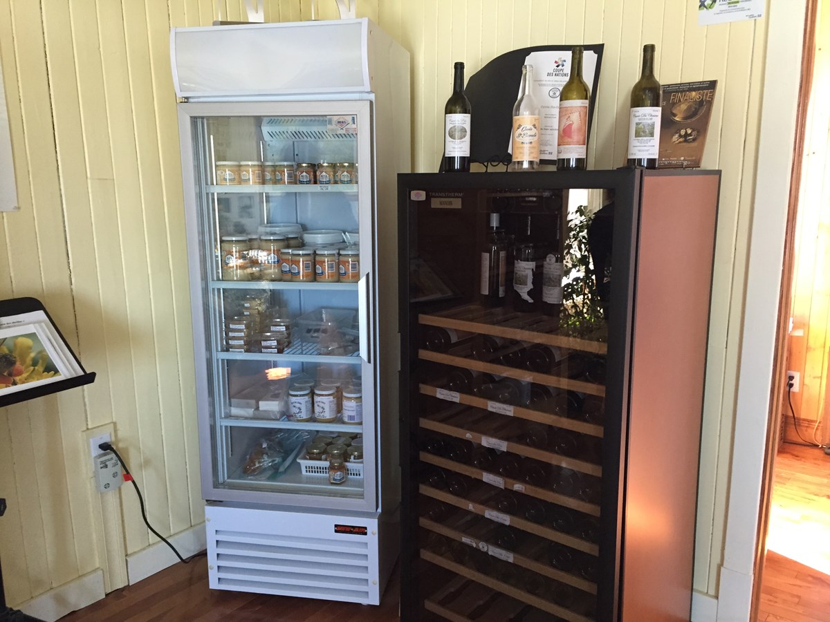 Produits offerts à la boutique du Château Blanc.
