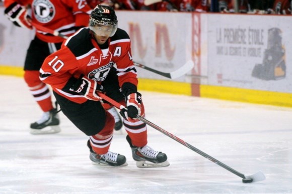 Anthony Duclair a connu un match de 3 points ce soir. Depuis le début des séries, il compte 19 points, 7 buts et 12 passes en 16 rencontres.