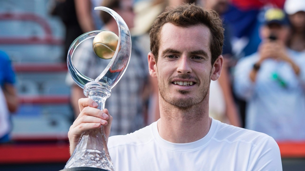 Il s'agit du quatrième titre de Murray en 2015, lui qui présente une fiche de 53 victoires contre 8 défaites cette saison. Il compte 35 titres en carrière. 