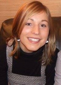 Carole Houdet est diplômée en Sciences de l'Éducation.