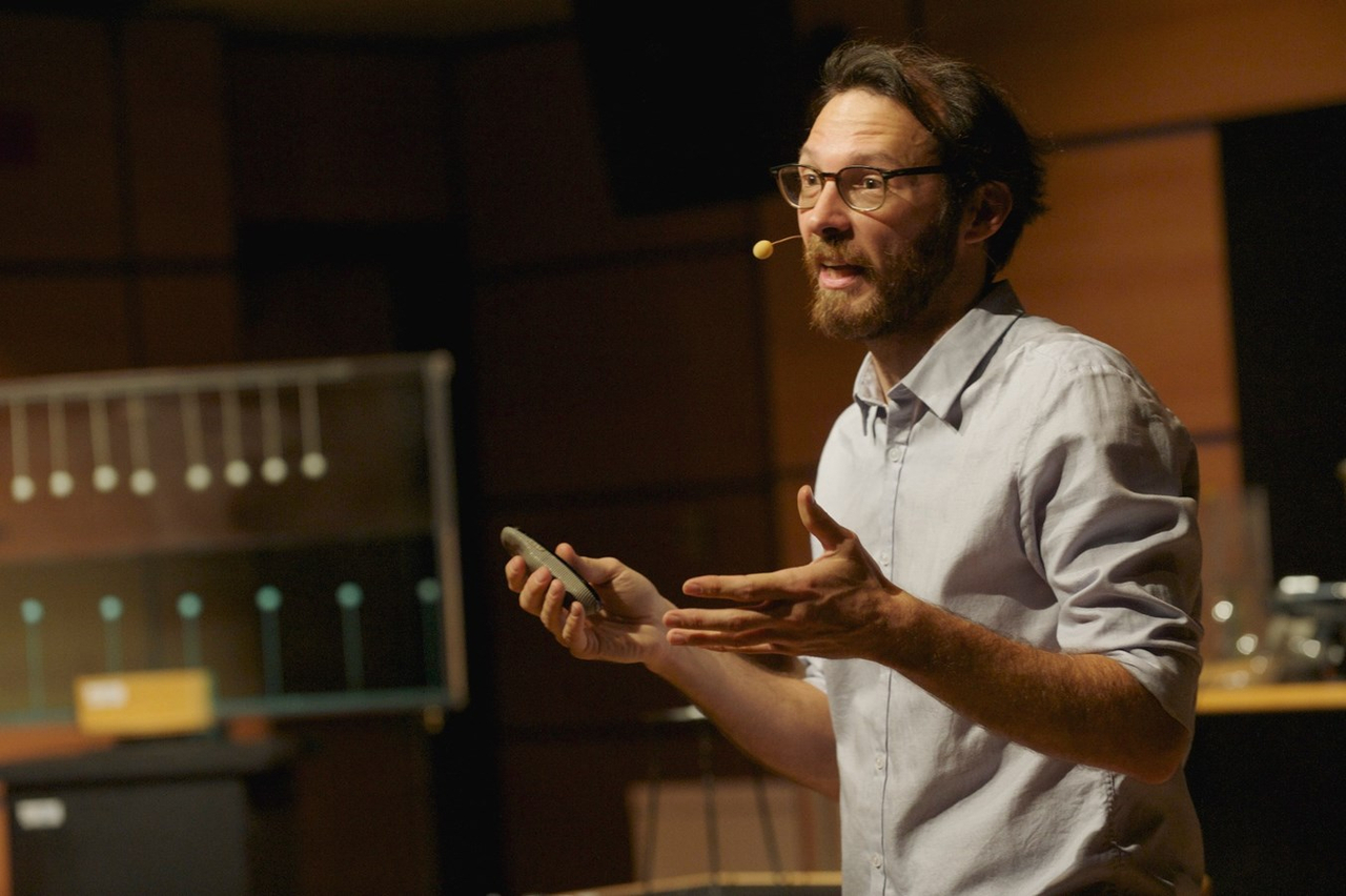 Cabaret scientifique: Voir la science autrement
