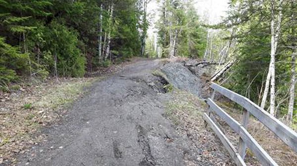 Fermeture du sentier L'Éboulis et du sentier Le Draveur